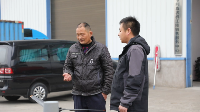 江陵：智能农机助春耕