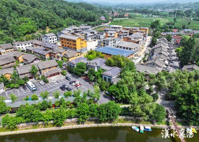 全省“两山”转化示范地堰河|“党建红”引领“治理优”，推动乡村全面振兴