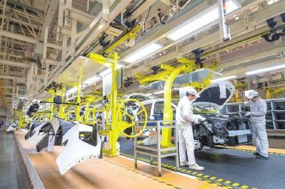 “智造”领航 消费破局——宜昌汽车产业产销一线观察