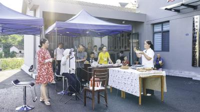 “方寸屏幕”助力农货出山  “云端赋能” 激活乡村振兴——宜都村干部直播惠农51名党支部书记直播带货520万元