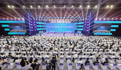 这个中国小城，30万“海外合伙人”