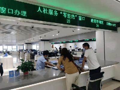 从一次拍桌，到一场政务改革！襄阳这个窗口只说“YES”不说“NO”