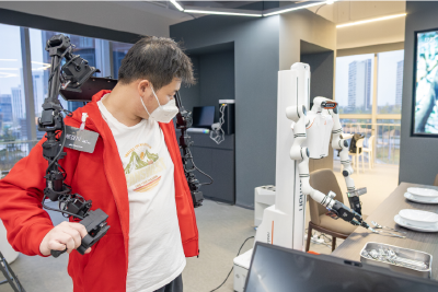 从“樱约”到“应约” 留在武汉不只是为一枝花