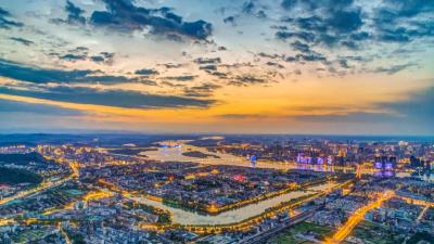 从“夜景观”到“夜经济”，襄城点亮省级夜间消费新标杆