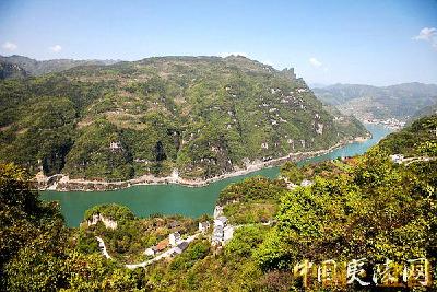 [夷陵]乐天溪镇：突出六大重点 倾力打造“五张名片”