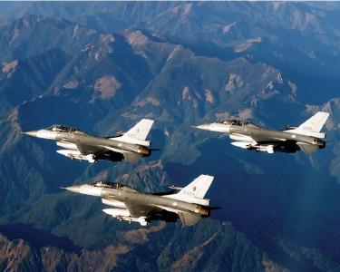 空军青少年航校二次招生 3月27日补充初选检测