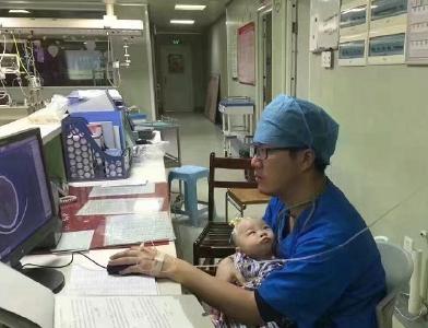 暖心！ 湖北医生温情刷爆朋友圈
