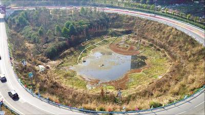 转作风抓落实丨记者探访伍家岗高速路口环境整改情况