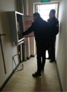 学院街办：东门外正街社区开展消防安全大检查