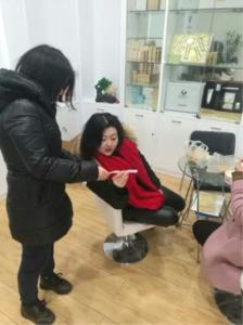 学院街办：东门外社区开展食品药品安全检查及宣传工作