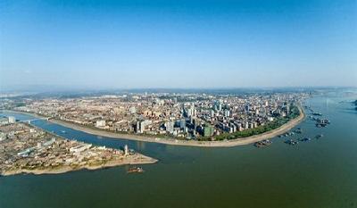 宜昌学术创新结硕果 《宜昌智库2015》出版发行