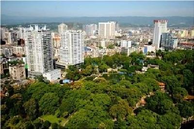 周霁调研西陵区：让人民群众生活更加方便更加健康更加幸福