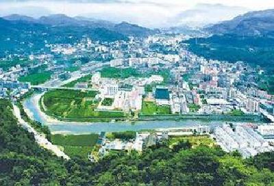 刘学甫在五峰调研 强调抢抓机遇走特色发展之路