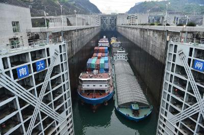 视频丨李小鹏在宜调研：支持三峡综合交通运输体系建设