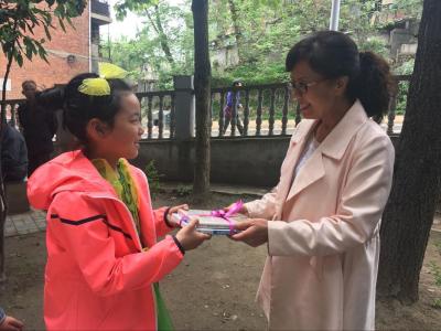 四月草长莺飞天 正是读书好时光