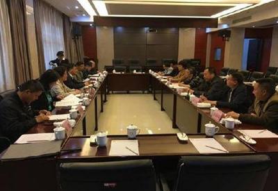 西陵区人大常委会赴长阳学习考察人大工作