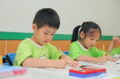 西陵区3600名学生试行“课后托管” 
