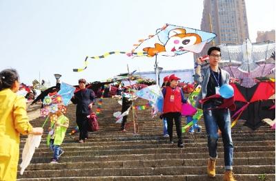 阳光普照，宜昌“户外经济”春暖花开