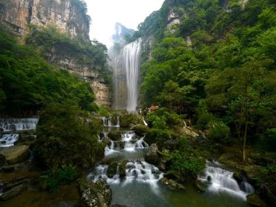 三峡大瀑布第三方厕所令游客方便“更方便”