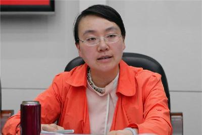 区委区政府专题研究人社经信商旅民政档案科创工作