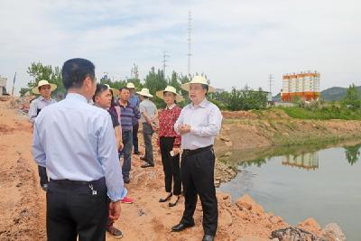 伍家岗区召开207年度防汛抗旱暨河库长制工作会