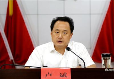 西陵区迅速学习传达省第十一次党代会精神