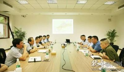 杨卫华到海航通航产业园(宜昌)项目现场办公
