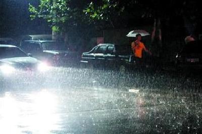 宜昌接连发布雷电黄色、暴雨橙色预警，注意防范！