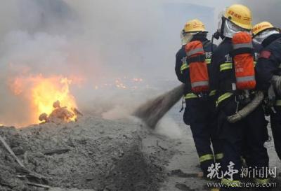 水火中的“奔跑者”