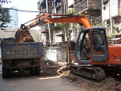学院街办：杂居小区改造 改善居民生活环境