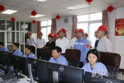 郭唐寅一行来猇检查企业安全生产