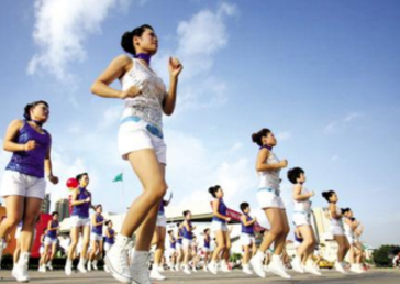 省政协调研组来宜考察：推动全民健身事业发展 