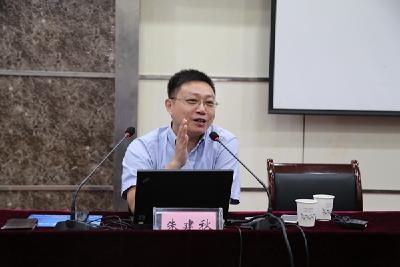朱建秋来宜开讲 为媒体人揭开“大数据”面纱