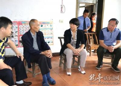 胡志莉带案下访处理信访积案