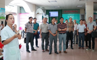 熊晓东调研杨岔路中心“互联网+分级诊疗”工作