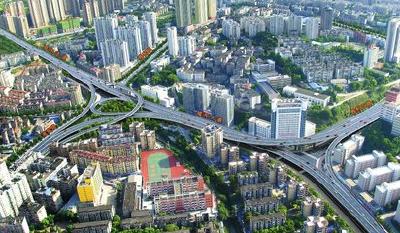 视频丨周霁张家胜就推进畅通工程和城建项目建设现场办公