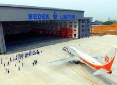 省临空经济区“两库”建设工作会提出：加快产业发展