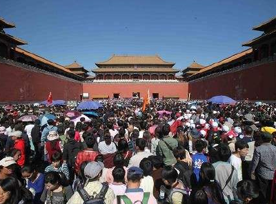 长假开启“下半场”热度不减