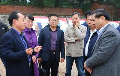 市人大常委会视察西陵区棚改工作