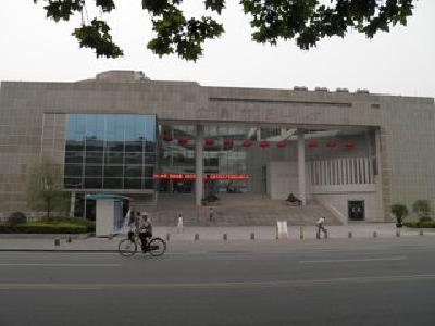 宋文豹调研文化场馆运营管理工作