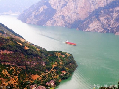 四省全国政协委员联名呼吁：守住长江经济带生态底线