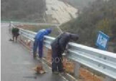 宜昌推进公路安全生命防护工程 为七千公里公路装“防护绳”