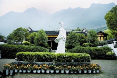 央视《乡村大世界》播出 让世界领略昭君故里之美