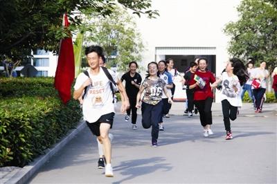 青春绽放 梦想启航