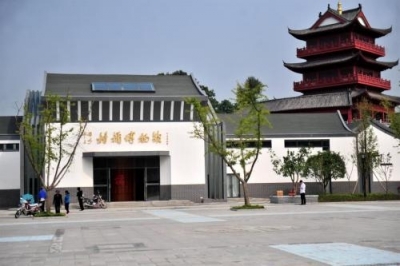 王国斌督查公共文化服务体系示范区创建