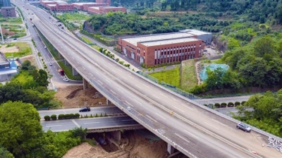 宜昌新区筑路网 畅通城市“主动脉”