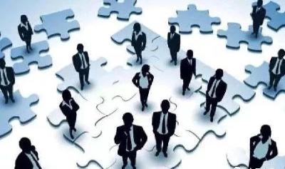 把人才链嵌入企业发展链