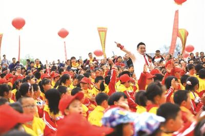 送戏下乡 文化惠民