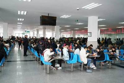 全国学生营养办：学校食堂不能因物价上涨以次充好