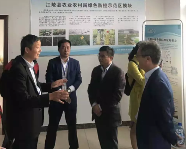 枝江一合作社自产8000公斤消毒水免费赠村民